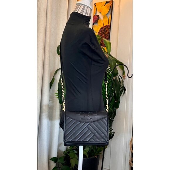 AUTHENTIC TORY BURCH BLACK QUILTED LEATHER FLEMING/ALEXA HANDBAG - Picture 9 of 10